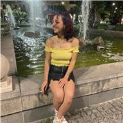 laureanda in lingue e culture straniere